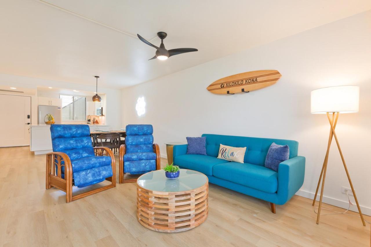 Family Getaway - Lava Room At Magic Sands Beach ไคลัวโคนา ภายนอก รูปภาพ
